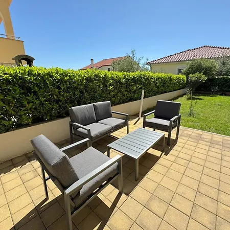 Pintadesol By Interhome Appartement Čižići