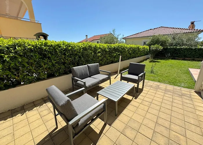 Pintadesol By Interhome Appartement Čižići