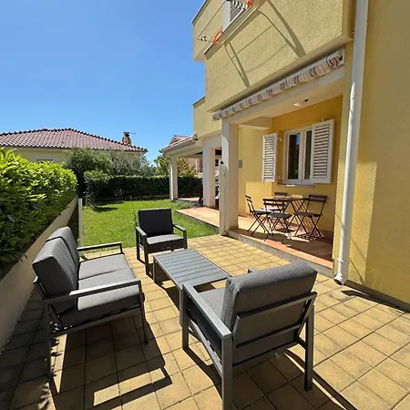 Pintadesol By Interhome Apartment Cizici